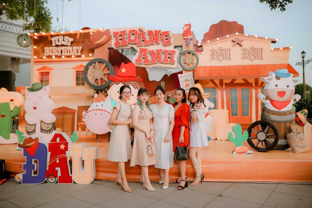 Sinh nhật bé Hoàng Anh